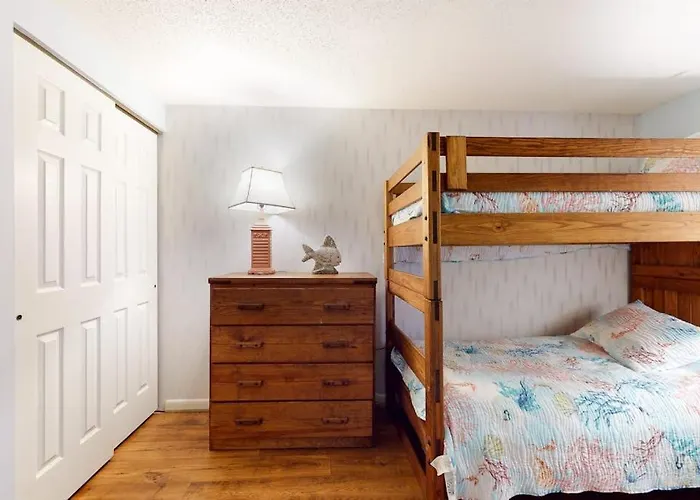 Oceanfront Ground-floor With Patio Fast Wifi Ac & Washer & Dryer * Ocean City