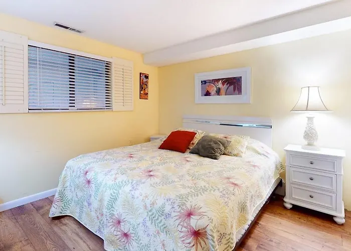 Oceanfront Ground-floor With Patio Fast Wifi Ac & Washer & Dryer * Ocean City