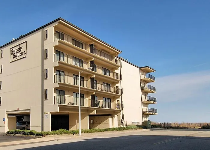 Oceanfront Ground-floor With Patio Fast Wifi Ac & Washer & Dryer *
